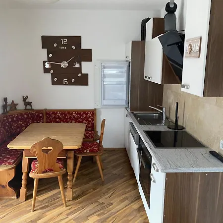 Klein Tirol * Pettneu am Arlberg