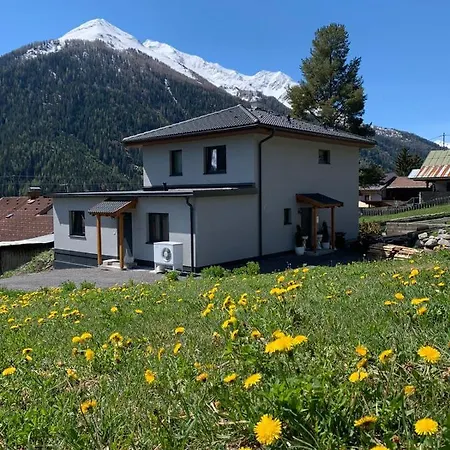 Klein Tirol Appartement Pettneu am Arlberg