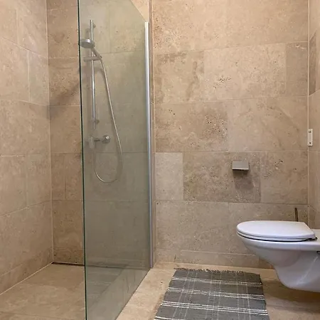 Klein Tirol Appartement Pettneu am Arlberg